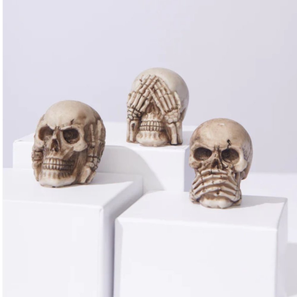 See No Evil Hear No Evil Speak No Evil Skull Set 3pc - Picture 1 of 6